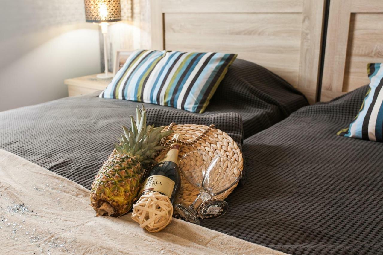 Central, Quiet, Cozy and Very Clean Apartment Athene Buitenkant foto