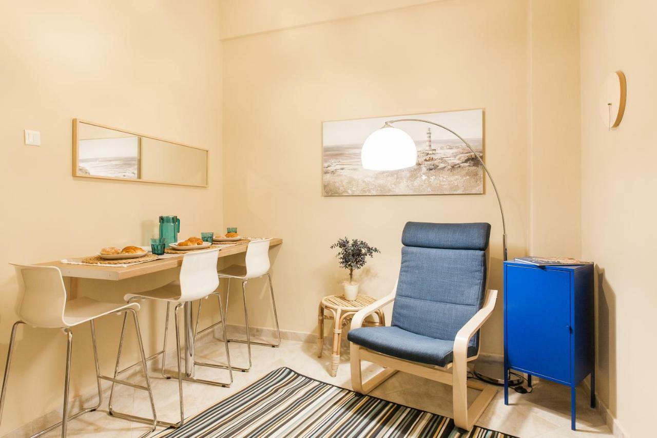 Central, Quiet, Cozy and Very Clean Apartment Athene Buitenkant foto